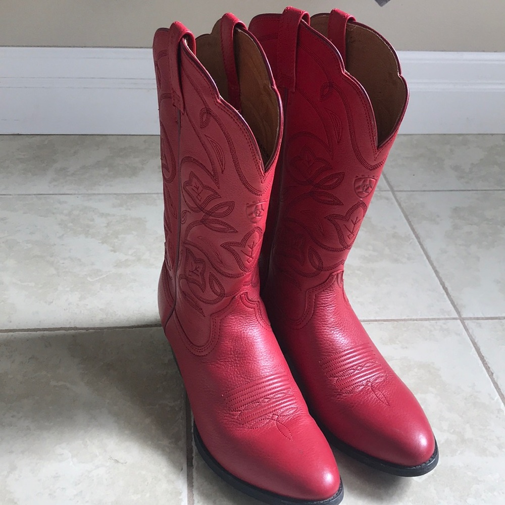 Ariat Red Rose Cowboy Boots